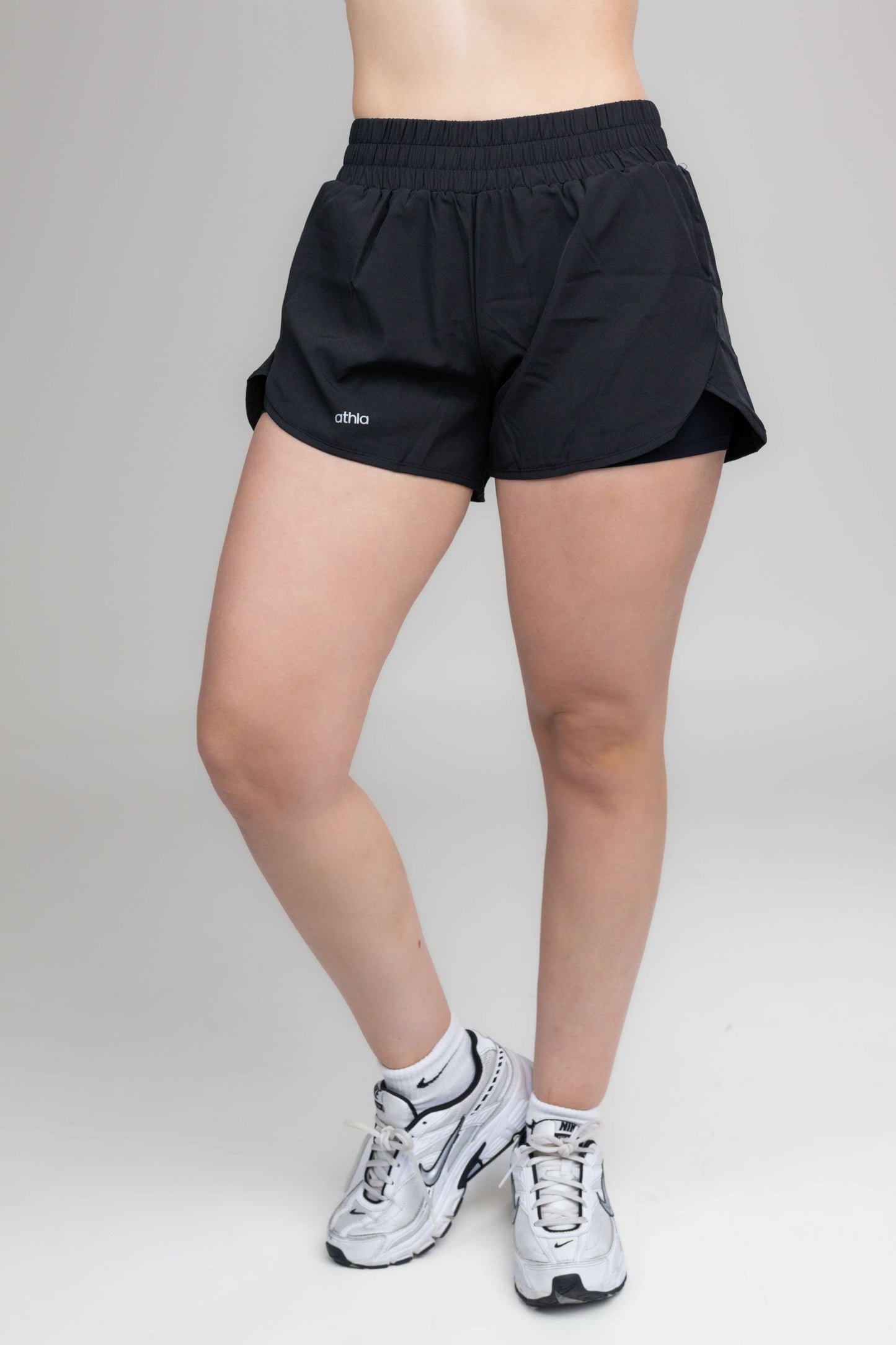PEARL SHORT