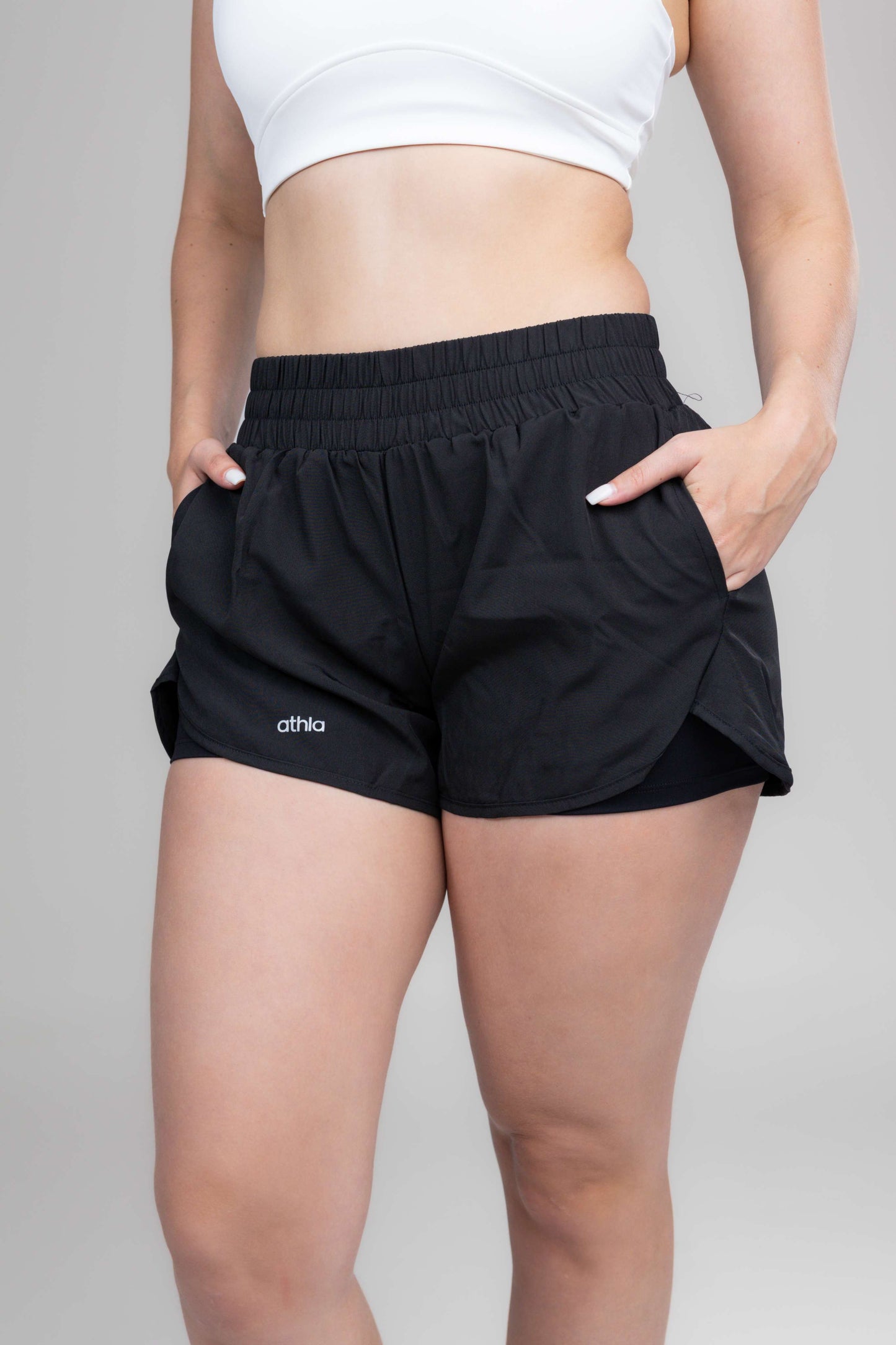 PEARL SHORT