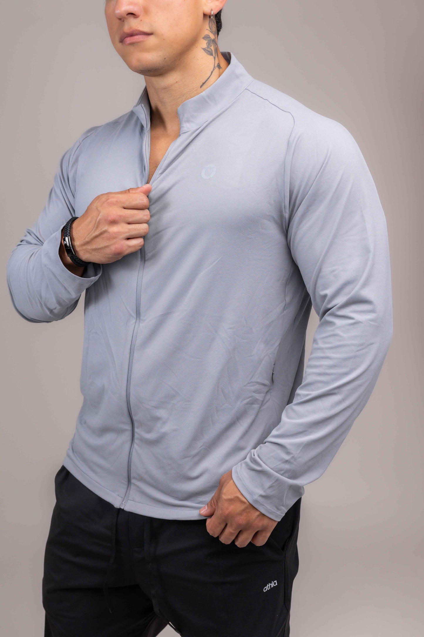 STRIKE JACKET