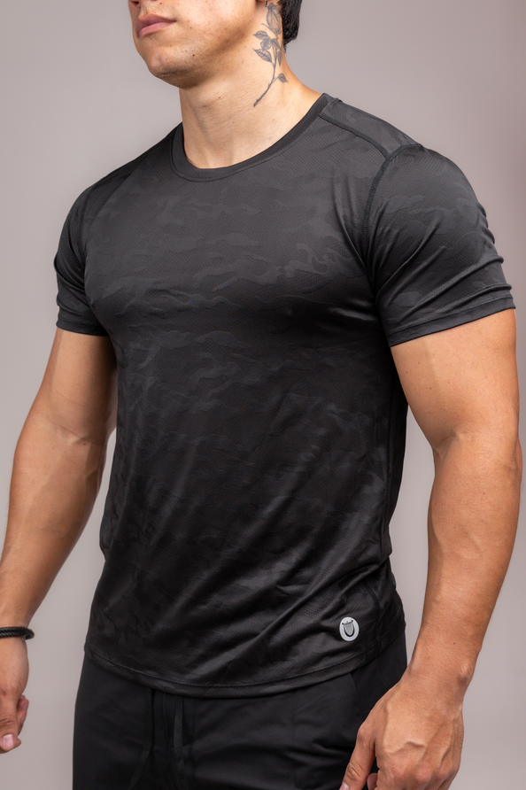 ESSENCE T-SHIRT