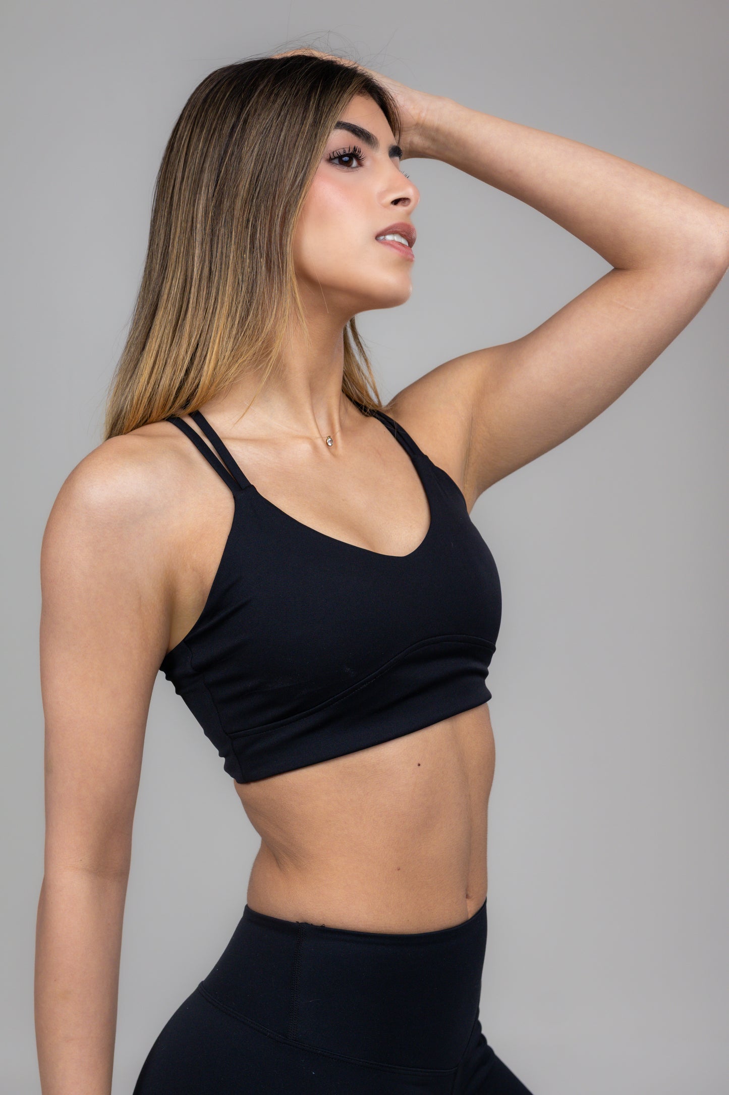 LIGHT TOP