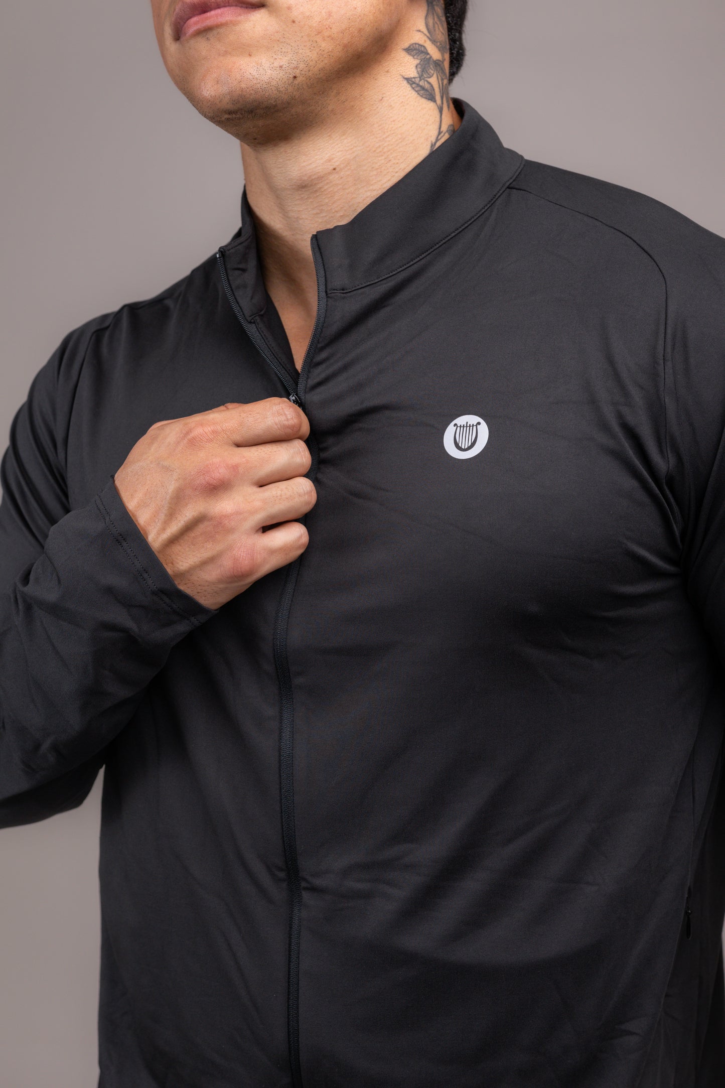 STRIKE JACKET